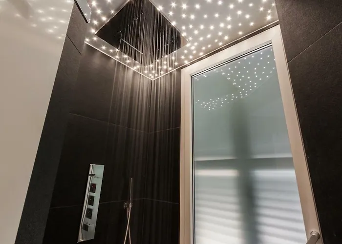 Domus Quiritum Elite, Vatican Luxury Apartment *